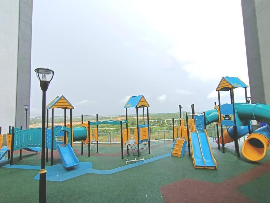 D'Pristine 2Br Walking To Legoland Netflix By Stay Nusajaya  Bagian luar foto